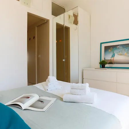 The Best Rent - Near Navigli Apartment